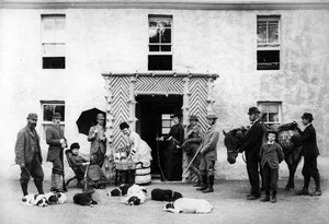 Een Jachtpartij op het Platteland, c.1890 door English Photographer