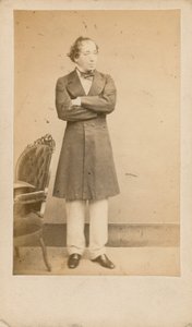 Benjamin Disraeli door English Photographer