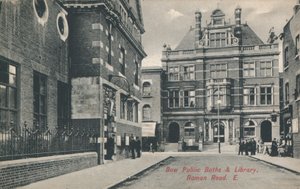 Bow Public Baths en Bibliotheek, Roman Road, Londen door English Photographer