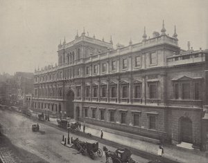 Burlington House (z/w foto)