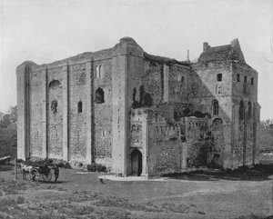 Castle Rising (zw/w foto) door English Photographer