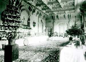 Kersttafels in de Durbar Room in Osborne House door English Photographer