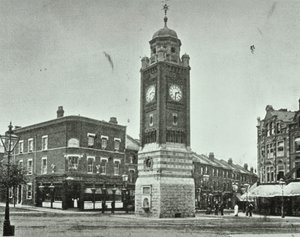 Klokkentoren, The Broadway, Crouch End, 1890 door English Photographer