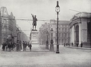 College Green, Dublin, met het Grattan Standbeeld