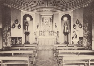 Klooster van het Heilig Hart, Roehampton: Kapel van Mater Admirabilis door English Photographer