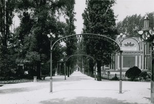 Cremorne Tuinen, Londen: Centrale Wandelpad door English Photographer