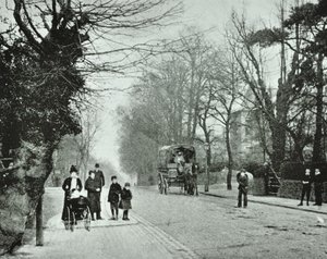 Crouch End Hill, Crouch End, 1894 door English Photographer