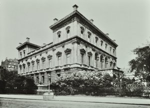 Dorchester House, Park Lane, Westminster, 1896 door English Photographer