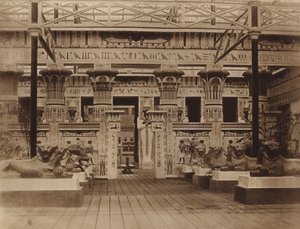 Ingang van het Egyptische hof door English Photographer
