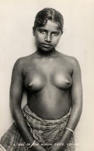 Meisje van de Rodiya-kaste in Sri Lanka (zw/w foto) door English Photographer