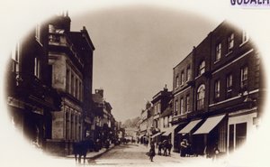 Godalming High Street, Surrey, ca. 1900 door English Photographer
