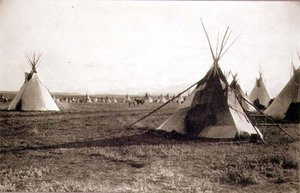 Indiaanse tenten, gefotografeerd door de Royal Engineers op de negenenveertigste breedtegraad door English Photographer