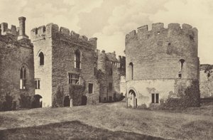 Ludlow Castle, Binnenhof en Ronde Kapel door English Photographer