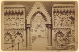 Middeleeuwse Hof, Crystal Palace, Sydenham, Londen door English Photographer