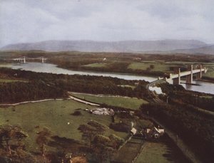 Menai Straits vanaf Anglesey Column door English Photographer