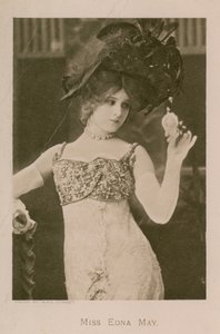 Miss Edna May, foto door English Photographer