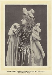 Miss Florence Fowler als de Fairy Queen in Red Riding Hood, Gaiety Theatre, Dublin door English Photographer