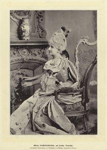 Miss Fortescue, als Lady Teazle