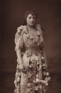 Mevrouw Julia Neilson