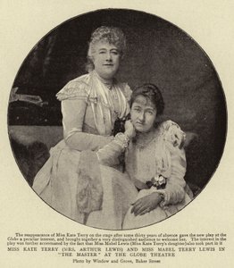 Miss Kate Terry (Mrs Arthur Lewis) en Miss Mabel Terry Lewis in The Master in het Globe Theatre door English Photographer