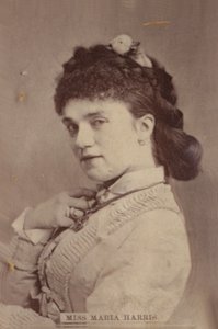 Miss Maria Harris door English Photographer