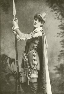 Miss Violet Vanbrugh als Rosalind (gravure) door English Photographer