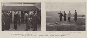 De heer Balfour bij de voetbalwedstrijd Manchester City tegen Stoke door English Photographer