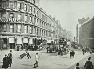 Newgate Street, kijkend naar het oosten vanaf Old Bailey, City of London, 1890 door English Photographer