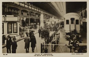 Paleis van Techniek op de British Empire Exhibition, gehouden in Wembley, Middlesex in 1924 en 1925 door English Photographer