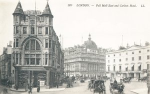 Pall Mall East en het Carlton Hotel door English Photographer