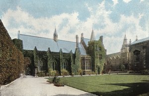 Pembroke College, Eerste Hof