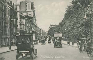 Piccadilly, Londen door English Photographer