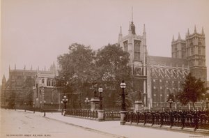 Ansichtkaart met een afbeelding van het noordoostelijke uitzicht op Westminster Abbey door English Photographer