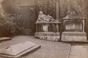 Ansichtkaart met het graf van Oliver Goldsmith in de Inner Temple