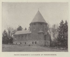 Het mausoleum van prins Bismarck in Friedrichsruh door English Photographer
