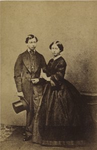 Prins van Wales en Prinses Alice door English Photographer