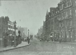 Putney Brug: toegangsweg vanaf Putney High Street, 1898 door English Photographer