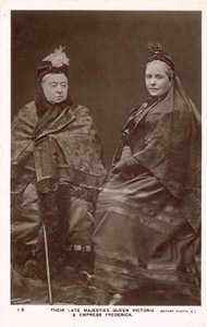 Koningin Victoria, Keizerin Frederick door English Photographer