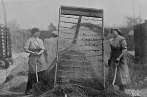 Slakken zeven, Oorlogsbureau foto