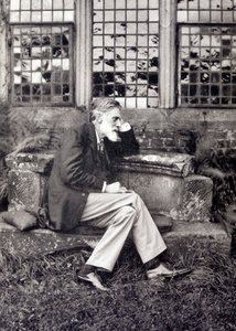 Robert Bridges, Engelse dichter door English Photographer