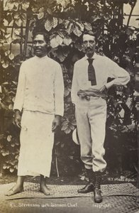 Robert Louis Stevenson met een Samoaans hoofdman door English Photographer