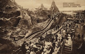 Scenic Railway, Imperial International Exhibition, Londen door English Photographer