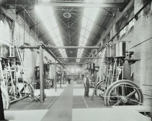 Southern Outfall Riool, Crossness: interieur van het machinehuis, 1894 door English Photographer