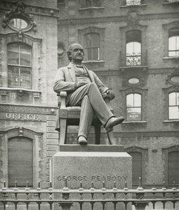 Standbeeld van George Peabody