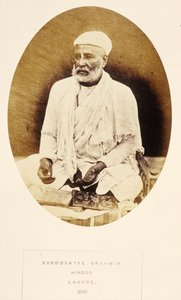 Suroosatee Brahmin, Hindoe, Lahore, uit Het Volk van India, door J. Forbes Watson, gepubliceerd 1868 door English Photographer