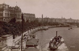 Theems Embankment vanaf Hungerford Bridge door English Photographer