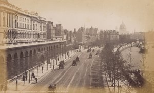 Theems Embankment vanaf Waterloo Bridge door English Photographer