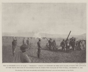 De 12-ponder kanonnen van HMS Terrible vuren ter ondersteuning van de linkerflank tijdens de opmars van de Ierse Brigade in een poging de Tugela over te steken, 15 december 1899 door English Photographer