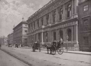The Carlton en Reform Clubs, Pall Mall door English Photographer