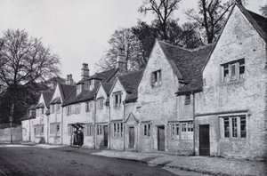 De Vlaamse Huizen, Corsham door English Photographer